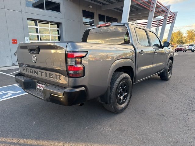 2022 Nissan Frontier S