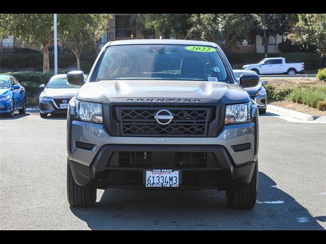 2022 Nissan Frontier S