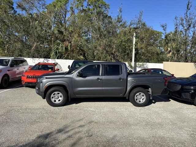 2022 Nissan Frontier S