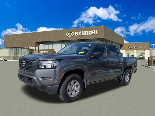 2022 Nissan Frontier S