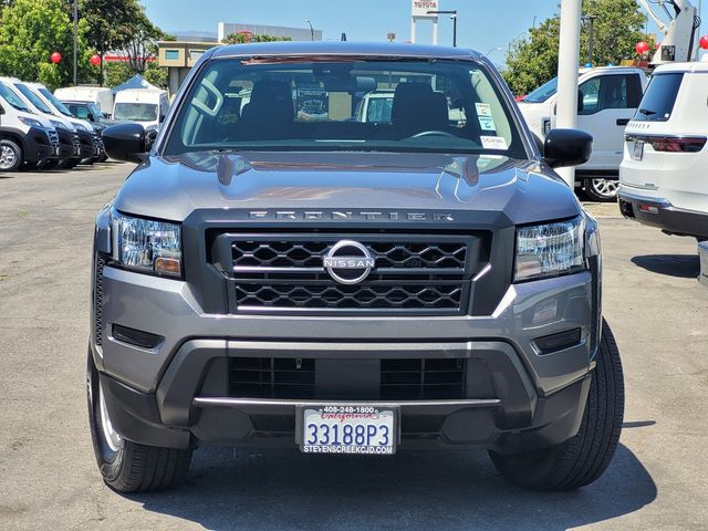 2022 Nissan Frontier S