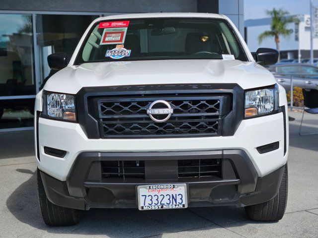 2022 Nissan Frontier S