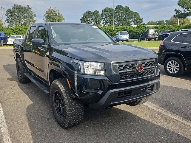 2022 Nissan Frontier S