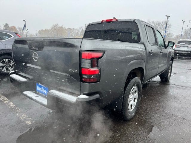 2022 Nissan Frontier S