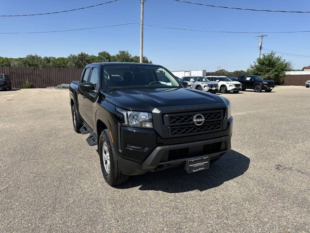 2022 Nissan Frontier S