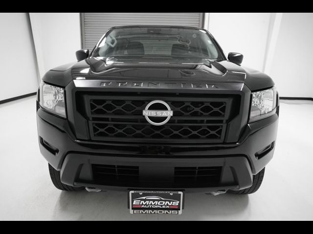 2022 Nissan Frontier S