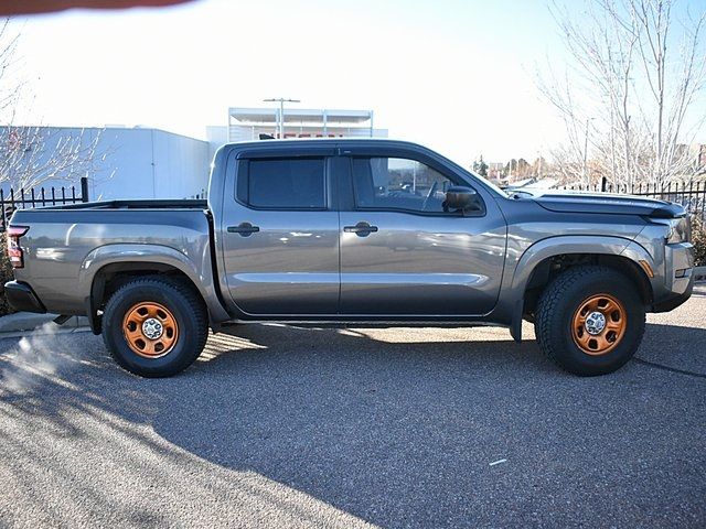 2022 Nissan Frontier S