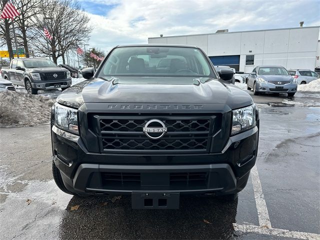 2022 Nissan Frontier S