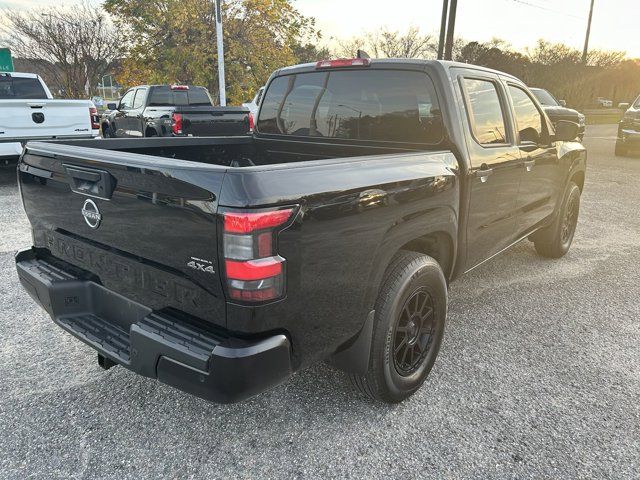 2022 Nissan Frontier S