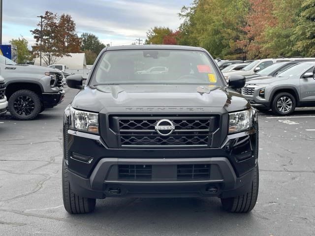 2022 Nissan Frontier S