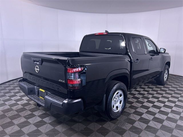 2022 Nissan Frontier S