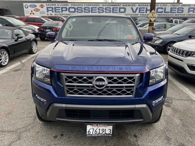 2022 Nissan Frontier SV