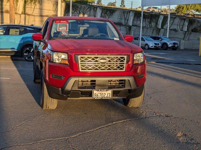 2022 Nissan Frontier SV