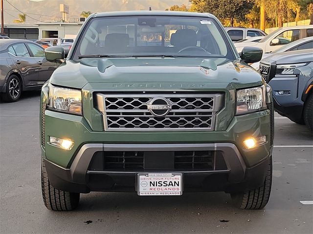 2022 Nissan Frontier SV