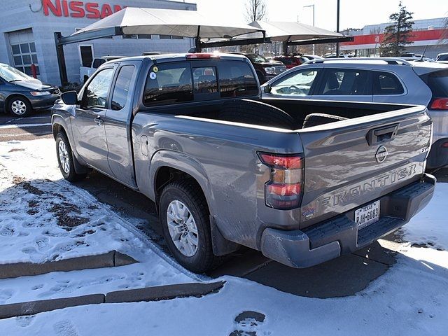 2022 Nissan Frontier SV