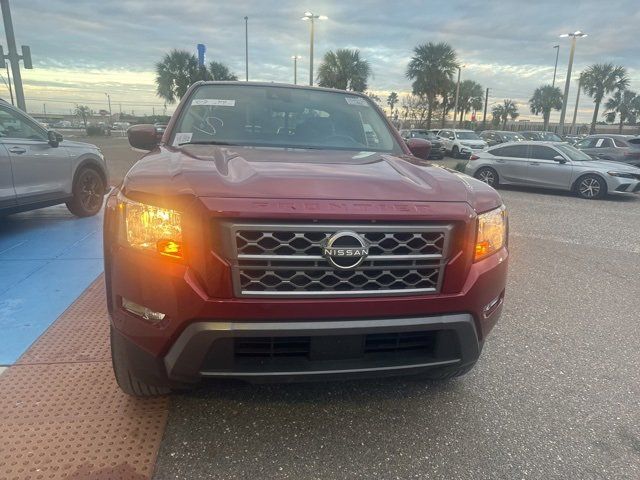 2022 Nissan Frontier SV