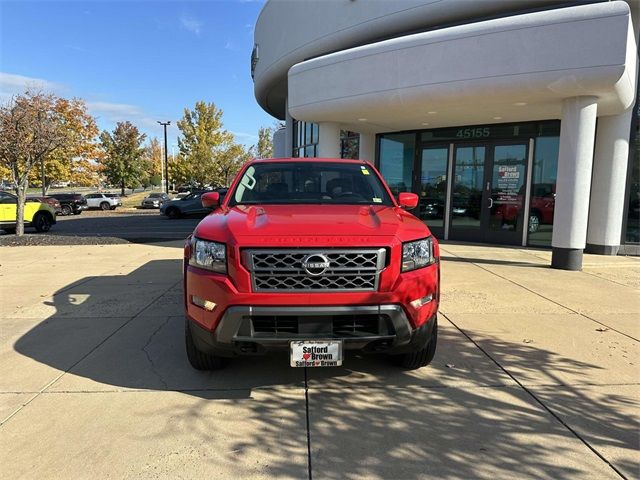 2022 Nissan Frontier SV