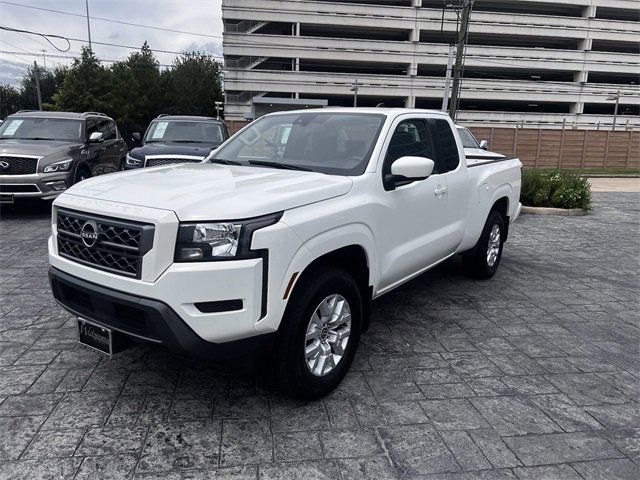 2022 Nissan Frontier SV