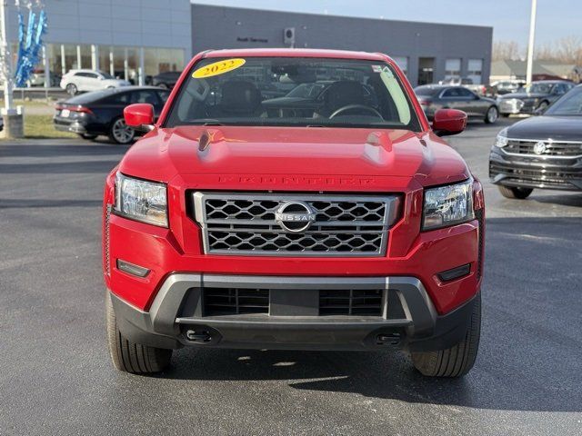 2022 Nissan Frontier SV