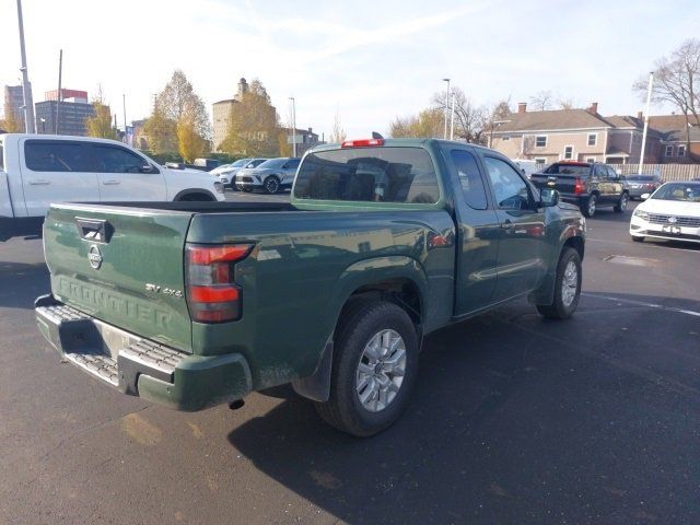 2022 Nissan Frontier SV