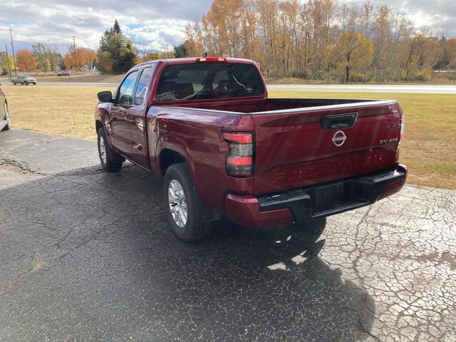 2022 Nissan Frontier SV