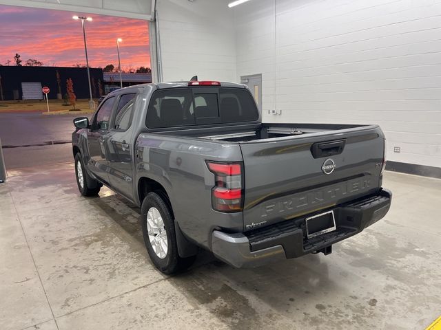 2022 Nissan Frontier SV