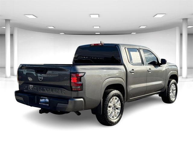 2022 Nissan Frontier SV