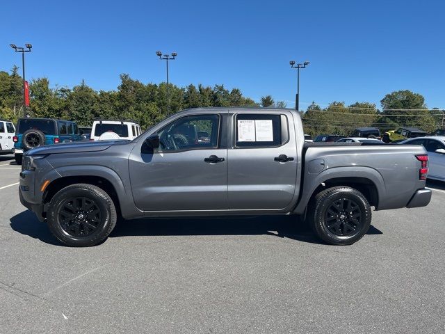 2022 Nissan Frontier SV