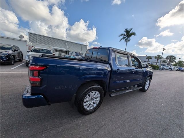 2022 Nissan Frontier SV