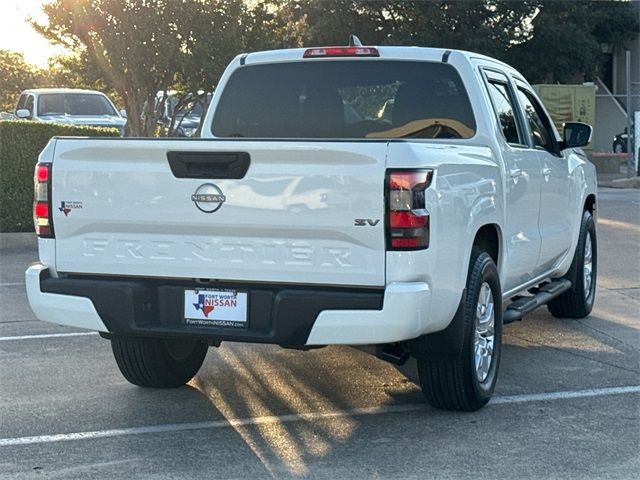 2022 Nissan Frontier SV