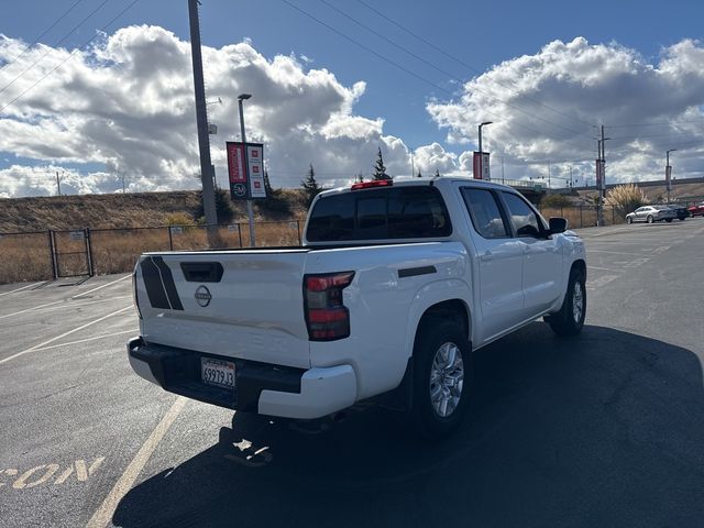 2022 Nissan Frontier SV