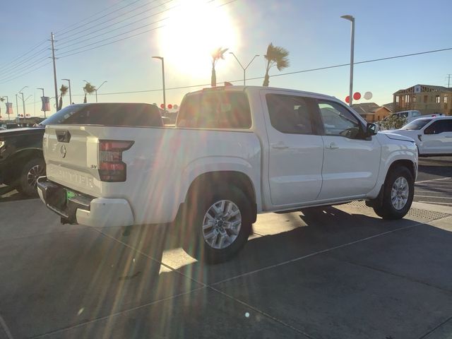 2022 Nissan Frontier SV