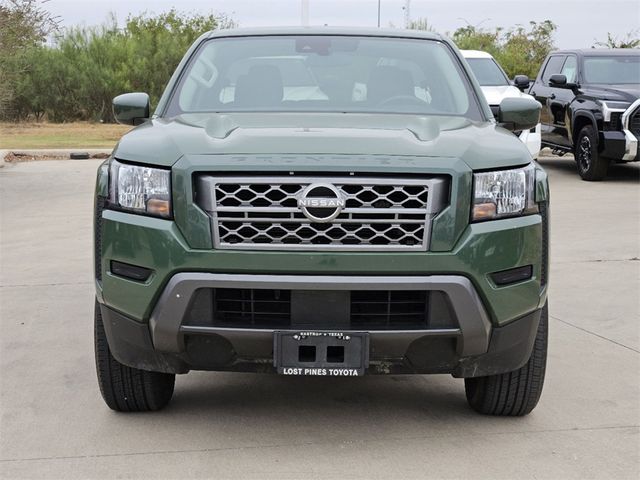 2022 Nissan Frontier SV