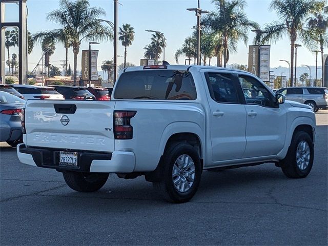 2022 Nissan Frontier SV