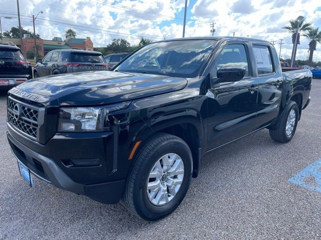 2022 Nissan Frontier SV