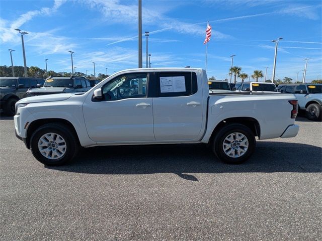 2022 Nissan Frontier SV