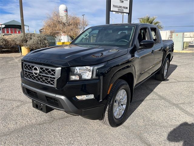 2022 Nissan Frontier SV