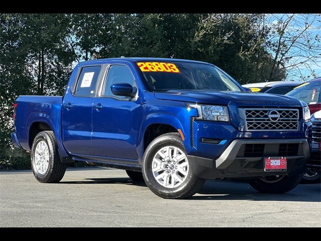 2022 Nissan Frontier SV