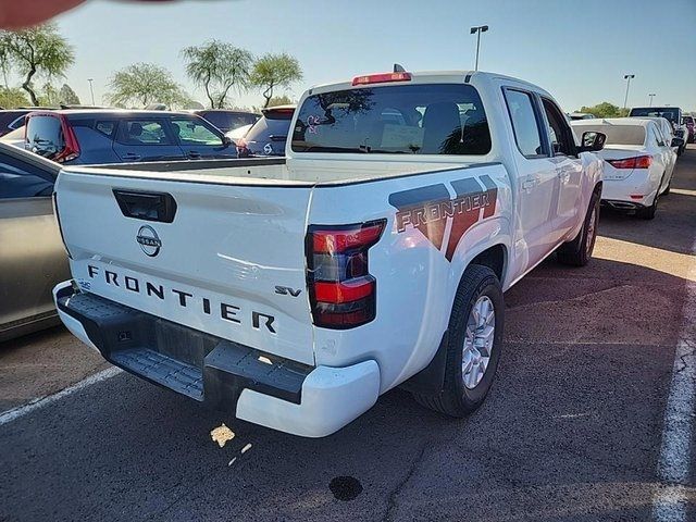 2022 Nissan Frontier SV