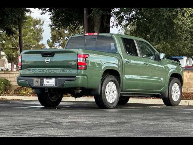 2022 Nissan Frontier SV