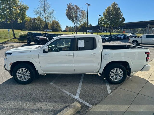 2022 Nissan Frontier SV