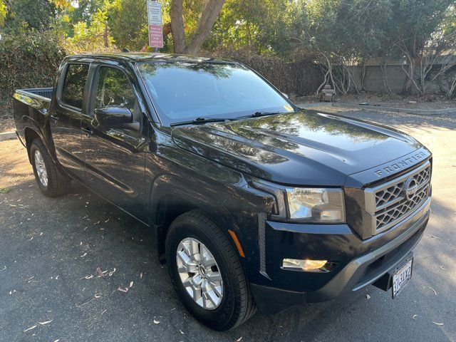 2022 Nissan Frontier SV