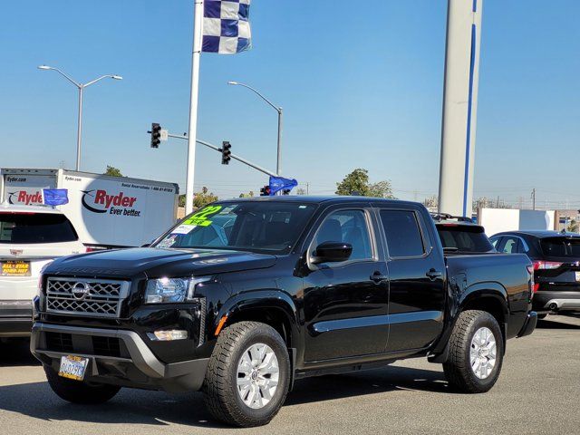 2022 Nissan Frontier SV