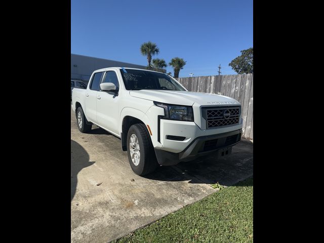 2022 Nissan Frontier SV