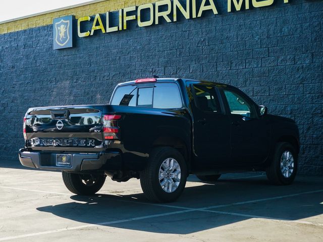 2022 Nissan Frontier SV