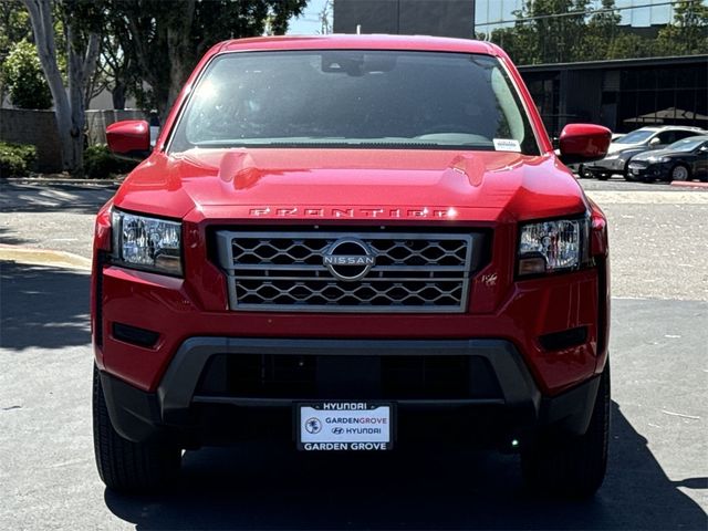 2022 Nissan Frontier SV