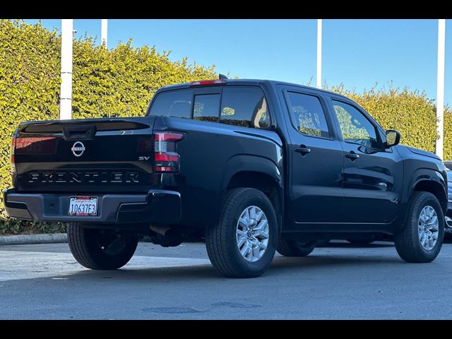 2022 Nissan Frontier SV