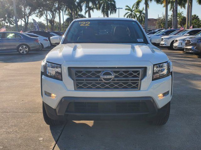 2022 Nissan Frontier SV