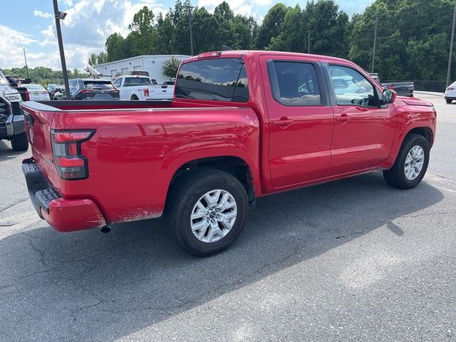 2022 Nissan Frontier SV