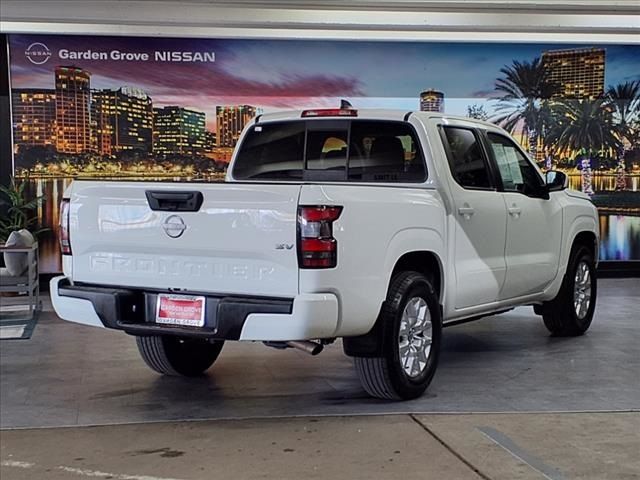 2022 Nissan Frontier SV